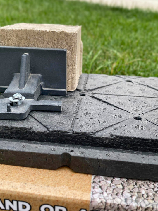 Plastic Snap Edge 8'