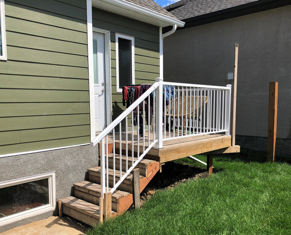 Picket Stair Rail 6ft Section